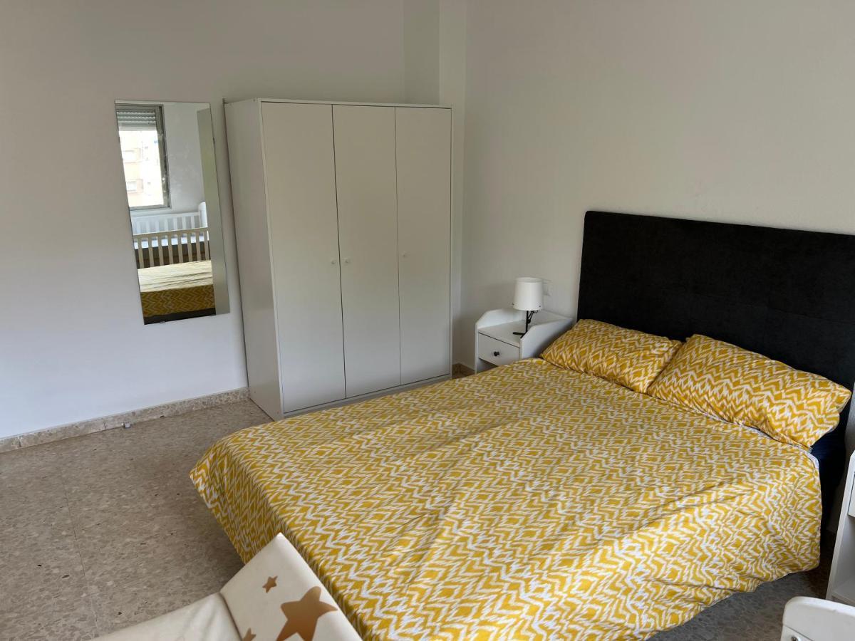 3-Bedroom + Crib - Perfect For The Family Estepona Exterior foto